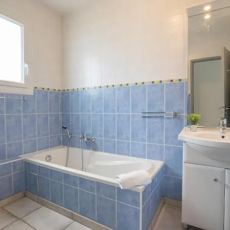 Les 4 Vents By Interhome * Saint-Aygulf