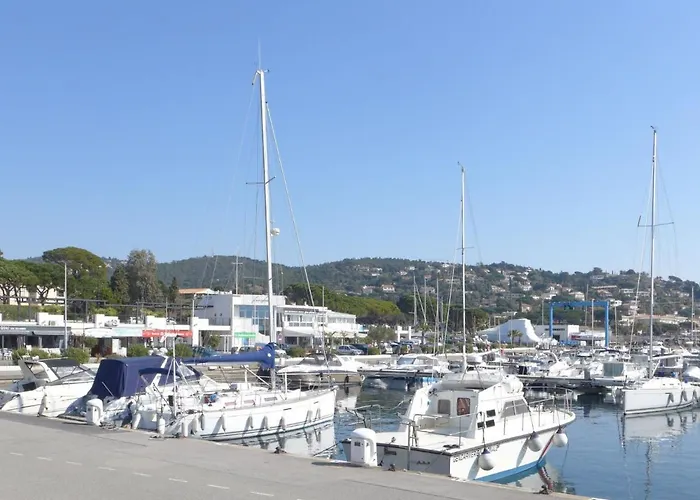 Les 4 Vents By Interhome Vila Saint Aygulf